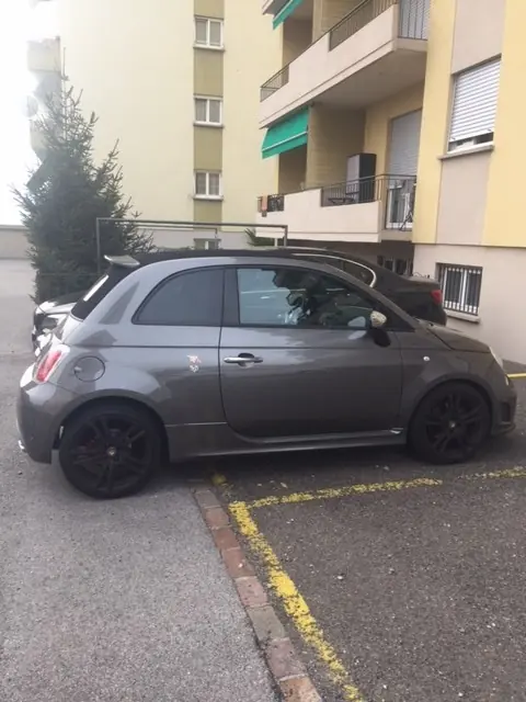Fiat 595 Abarth Competizione — Cabriolet turbo 160 ch, sportivité à l'italienne — Außenansicht