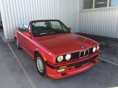 BMW 320i Cabrio 1989 — Cabriolet classique M-Technic, sans accident — Miniatur 9