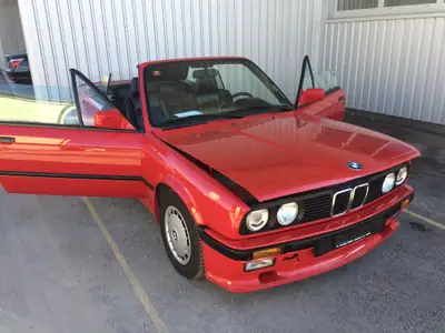 BMW 320i Cabrio 1989 — Cabriolet classique M-Technic, sans accident — Miniatur 8