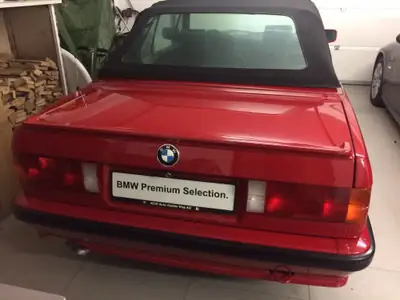 BMW 320i Cabrio 1989 — Cabriolet classique M-Technic, sans accident — Miniatur 7