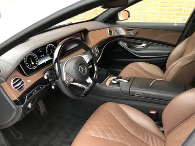 Mercedes-Benz S 500 4Matic 7G-Tronic — Berline de prestige, 455 ch, seulement 18 000 km — interni