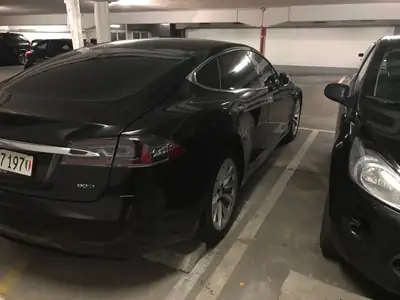 Tesla Model S 90 D — Berline électrique haute performance, 28 000 km seulement — Miniatur 12