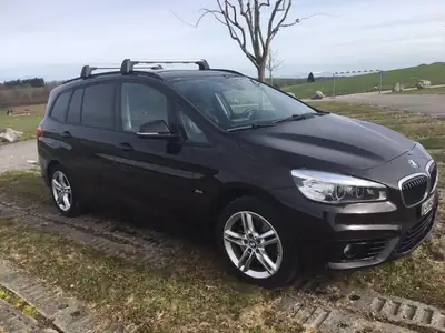 BMW 220 Gran Tourer xDrive — Monospace 7 places, toit panoramique, diesel efficace — interni