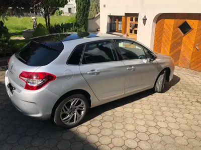 Citroën C4 Berline 1.2 THP Black Top — Berline compacte économique, 53'200 km seulement — Miniatura 14