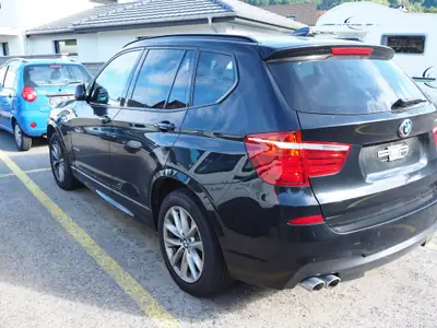BMW X3 xDrive 35d M Sport — Diesel performant, 11'000 km seulement — dettaglio