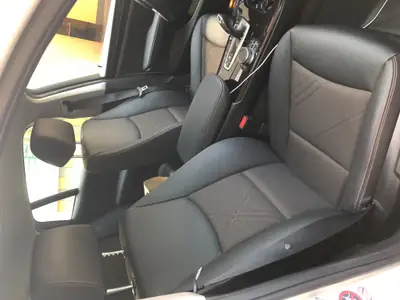 BMW X4 xDrive 20d Steptronic — SUV coupé diesel performant, 80 000 km — Miniature 8