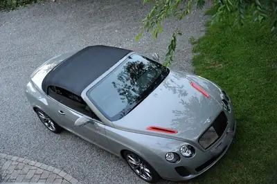 Bentley Continental Cabriolet ISR Supersport — Édition limitée 12 cylindres, seulement 100 exemplaires — côté