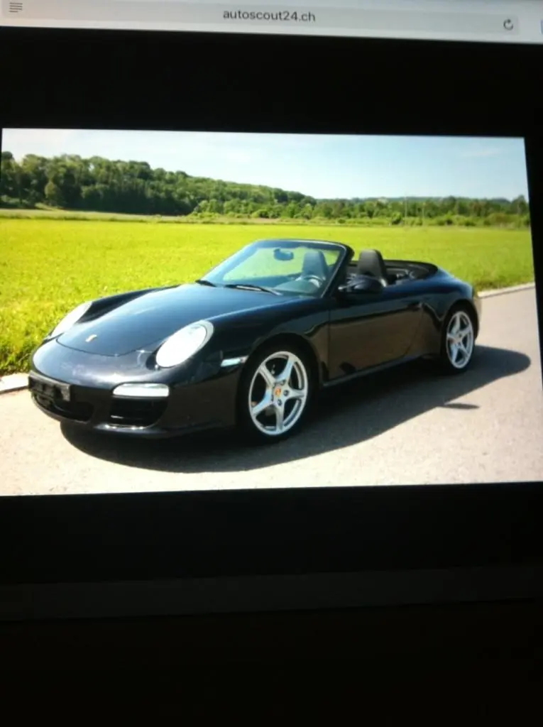 Porsche 911 Cabrio Carrera 4S — Roadster de prestige, 355 ch tous-terrains