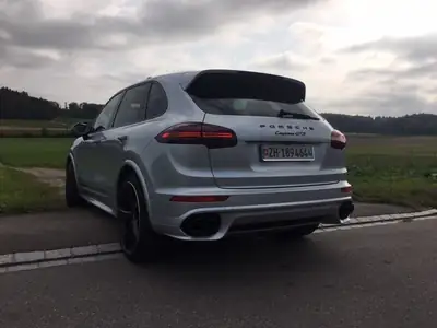 Porsche Cayenne GTS 2016 — SUV sportif 440 ch, entretien récent et garantie complète — interni