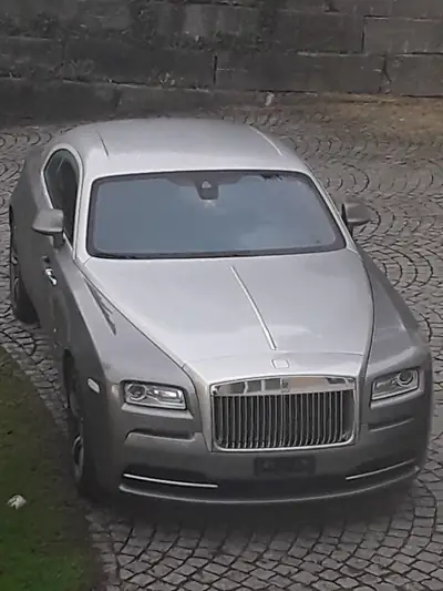 Rolls-Royce Wraith 6.6 V12 Sondermodell « Inspired by Film » — Coupé de prestige CH, 15'000 km — cruscotto