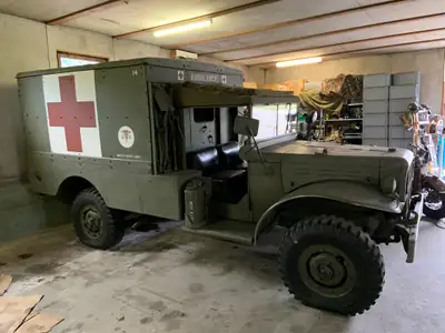 Dodge WC KD-64 1944 — Véhicule militaire de collection d'exception, sans accident — arrière