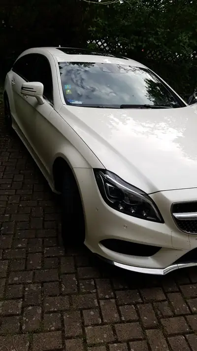 Mercedes-Benz CLS 400 Shooting Brake 4Matic — Édition Final limitée, 33'000 km — côté