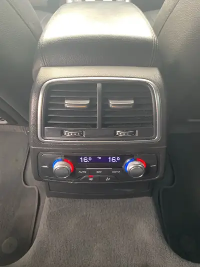 Audi A7 Sportback 3.0 TDI S-tronic — Berline sportive diesel, entretien Audi complet — Miniatur 9