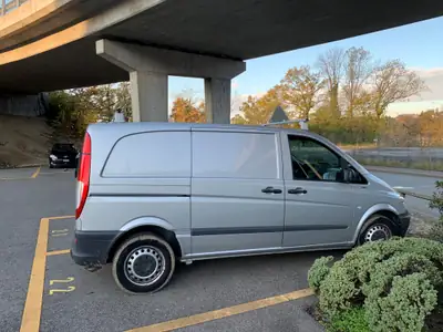 Mercedes-Benz Vito 113 CDI — Utilitaire fiable, aménagé intérieur, faible kilométrage — Seitenansicht