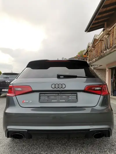 Audi RS3 Sportback 2.5 TFSI quattro — 367 ch, état impeccable, service récent — Miniatura 15