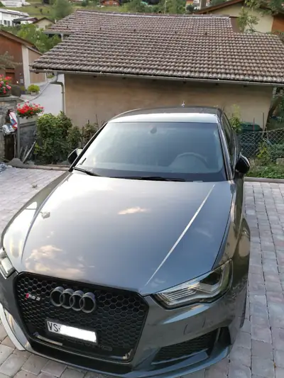 Audi RS3 Sportback 2.5 TFSI quattro — 367 ch, état impeccable, service récent — Miniatura 16