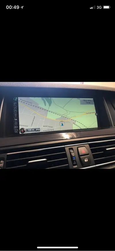 BMW 520d Steptronic — Berline élégante M-Sport, 220'000 km, sans sinistre — Miniatur 13