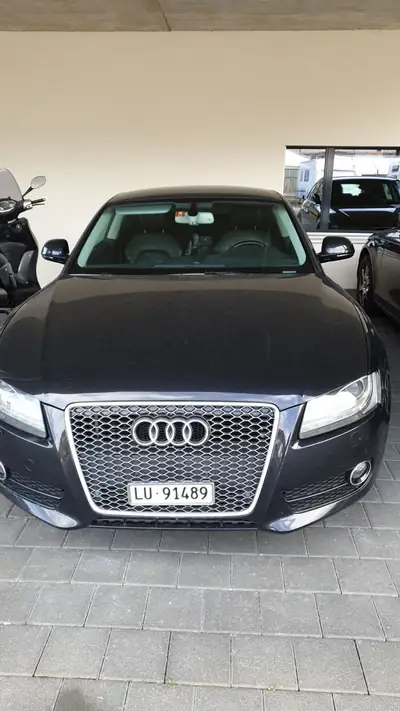 Audi A5 Coupé 2.7 TDI — Élégance sportive et moteur diesel performant — Außenansicht