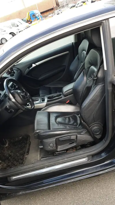 Audi A5 Coupé 2.7 TDI — Élégance sportive et moteur diesel performant — Innenraum