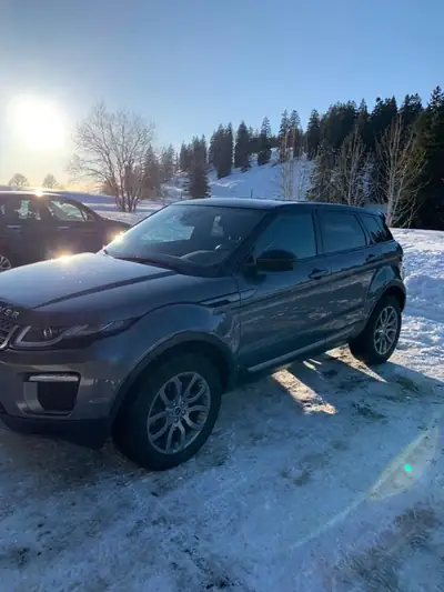 Range Rover Evoque 2.0 TD4 HSE — Diesel efficace, 66'000 km, transmission automatique — tableau de bord
