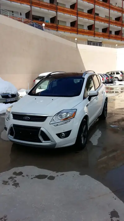 Ford Kuga 2.0 TDCi 4WD — SUV robuste, moteur diesel efficient, 83'300 km — Miniatura 7
