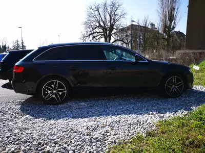 Audi A4 Avant 3.2 FSI Quattro — Break de prestige, motorisation essence performante — cruscotto