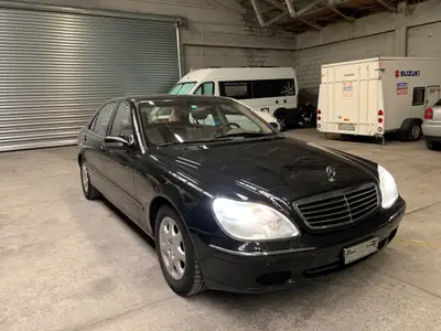 Mercedes-Benz S 500 L — Berline de prestige V8, histoire automobile certifiée — vista esterna