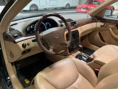 Mercedes-Benz S 500 L — Berline de prestige V8, histoire automobile certifiée — Miniatura 10