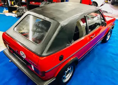 VW Golf 1 Cabriolet 1986 — Légende décapotable, authentique et séduisante — Armaturenbrett