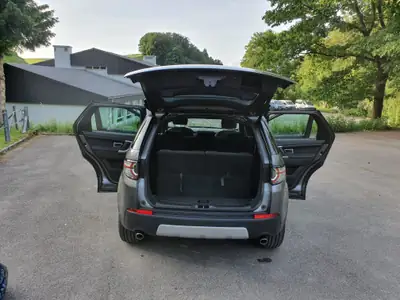 Land Rover Discovery Sport 2.0 TD4 Pure — SUV 7 places, diesel économe, 46 500 km — Miniatura 7