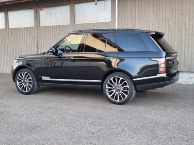 Land Rover Range Rover 4.4 TDV8 Autobiography Black — Prestige et performance diesel — vista esterna