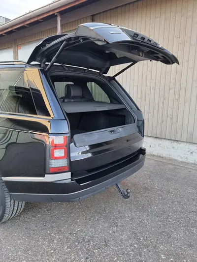 Land Rover Range Rover 4.4 TDV8 Autobiography Black — Prestige et performance diesel — cruscotto
