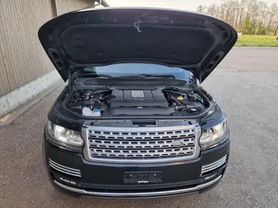 Land Rover Range Rover 4.4 TDV8 Autobiography Black — Prestige et performance diesel — Miniatura 14
