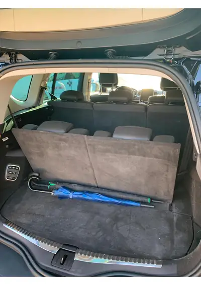 Renault Espace 1.8 TCe Intens EDC — Monospace 7 places, motorisation dynamique et consommation maîtrisée — interni