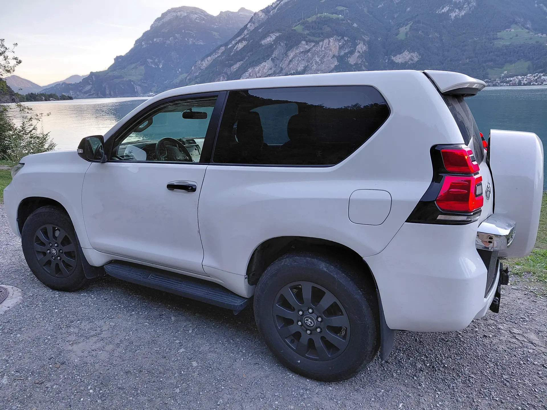 Toyota Land Cruiser 2018 occasion Beatenberg — 1