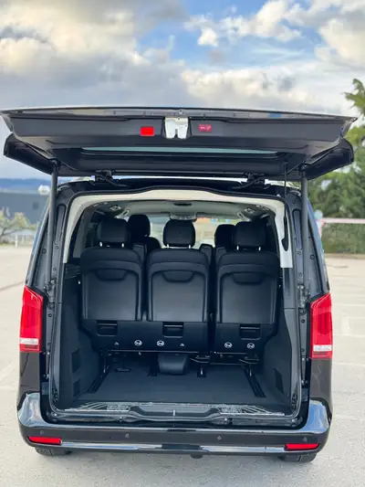 Mercedes-Benz V 300 d ExtraLang — Monospace 8 places diesel, 4Matic, 33'000 km — Armaturenbrett