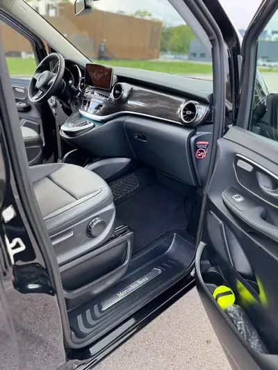 Mercedes-Benz V 300 d ExtraLang — Monospace 8 places diesel, 4Matic, 33'000 km — Miniatur 9