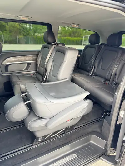 Mercedes-Benz V 300 d ExtraLang — Monospace 8 places diesel, 4Matic, 33'000 km — Miniatur 7
