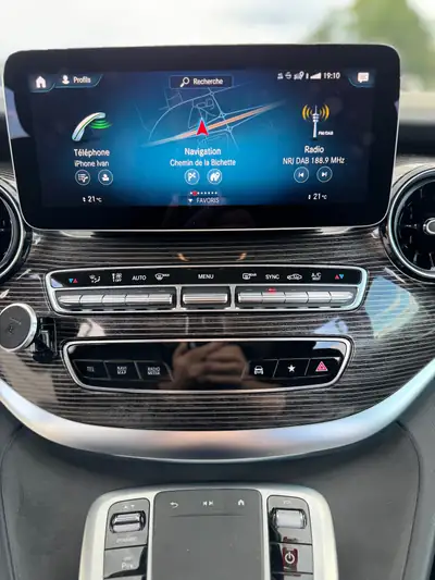 Mercedes-Benz V 300 d ExtraLang — Monospace 8 places diesel, 4Matic, 33'000 km — Miniatur 10