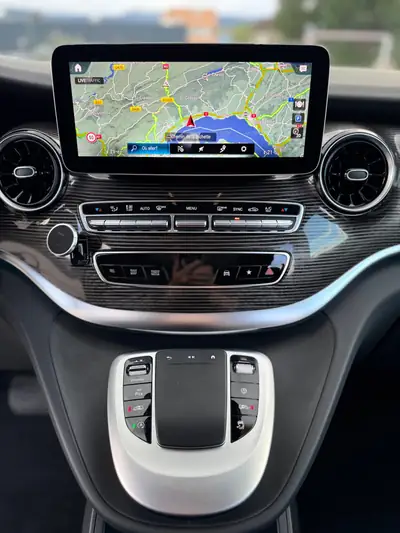 Mercedes-Benz V 300 d ExtraLang — Monospace 8 places diesel, 4Matic, 33'000 km — Miniatur 12
