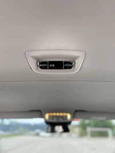 Mercedes-Benz V 300 d ExtraLang — Monospace 8 places diesel, 4Matic, 33'000 km — Miniatur 14
