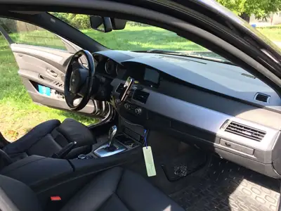 BMW 530xd Touring Steptronic — Break diesel robuste, service neuf, sans sinistre — cruscotto