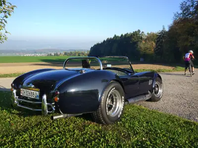 AC Cobra 427 — Légendaire cabriolet de 1971, 67'000 km, inscription vétéran — vista posteriore