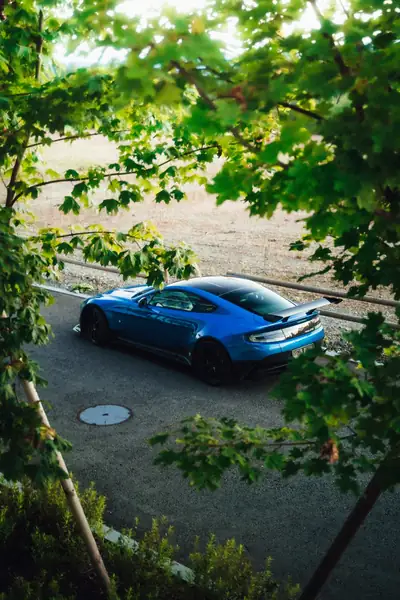 Aston Martin V8 Vantage GT8 — Sportive britannique rare, 2323 km seulement — Armaturenbrett