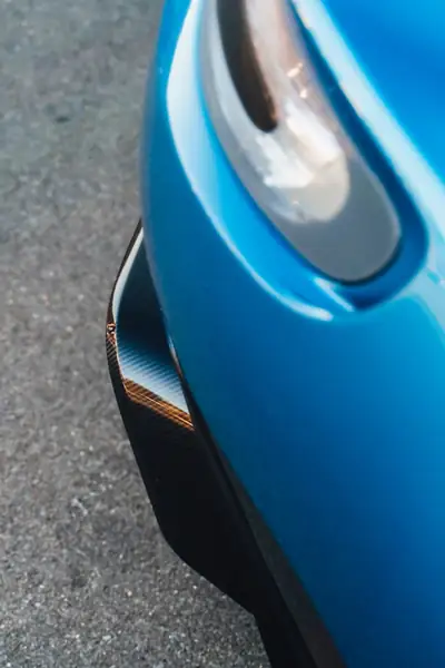 Aston Martin V8 Vantage GT8 — Sportive britannique rare, 2323 km seulement — Miniatur 8