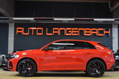 Audi RSQ8 quattro — Le SUV coupé de 600 ch, très peu roulé — Miniature 7