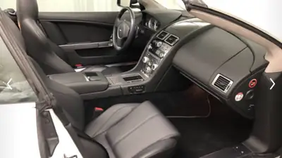Aston Martin DB9 Volante Touchtronic — Cabriolet anglais prestige, 19'000 km seulement — Miniature 10
