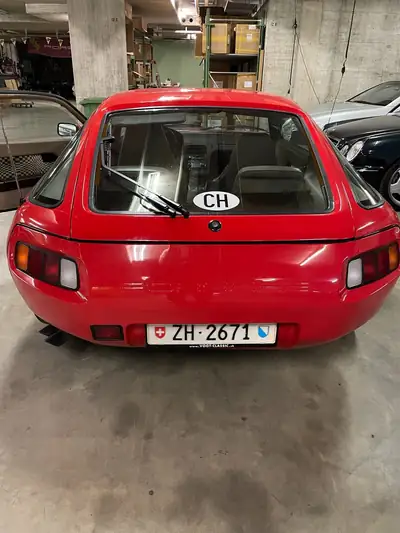 Porsche 928 S 1983 — Chef-d'œuvre coupé sport, 310 ch, sans sinistre — fianco