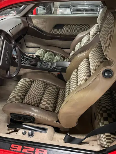 Porsche 928 S 1983 — Chef-d'œuvre coupé sport, 310 ch, sans sinistre — cruscotto