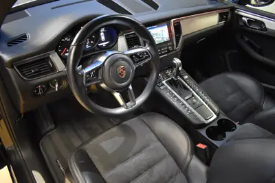 Porsche Macan GTS PDK — SUV sportif 360 ch, première main, 74'000 km — Miniature 13